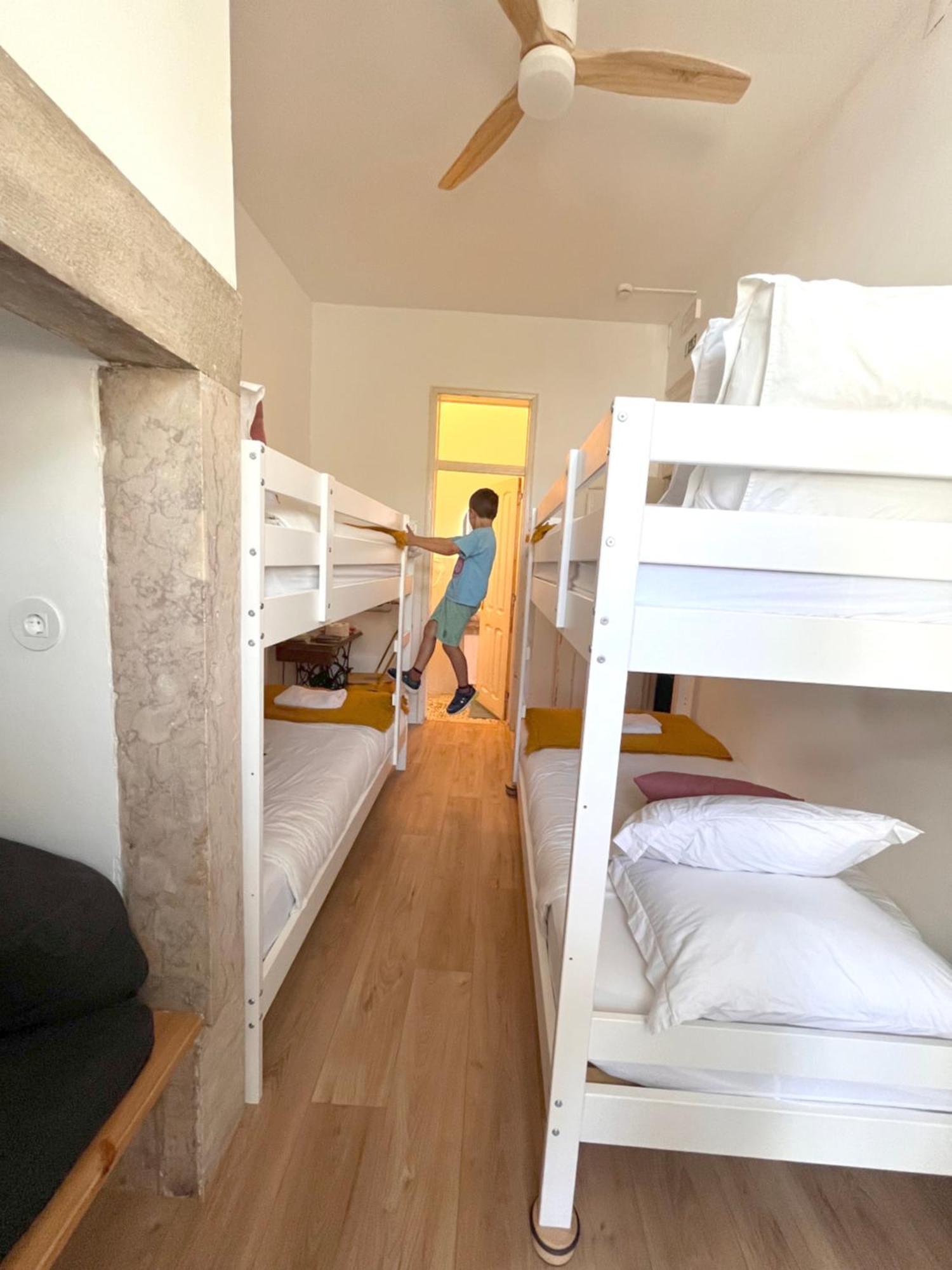 Chillout Hostel *